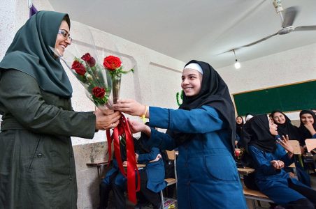 معلمان نمونه